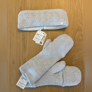 Lululemon Sherpa knit ear warmer and glove set.